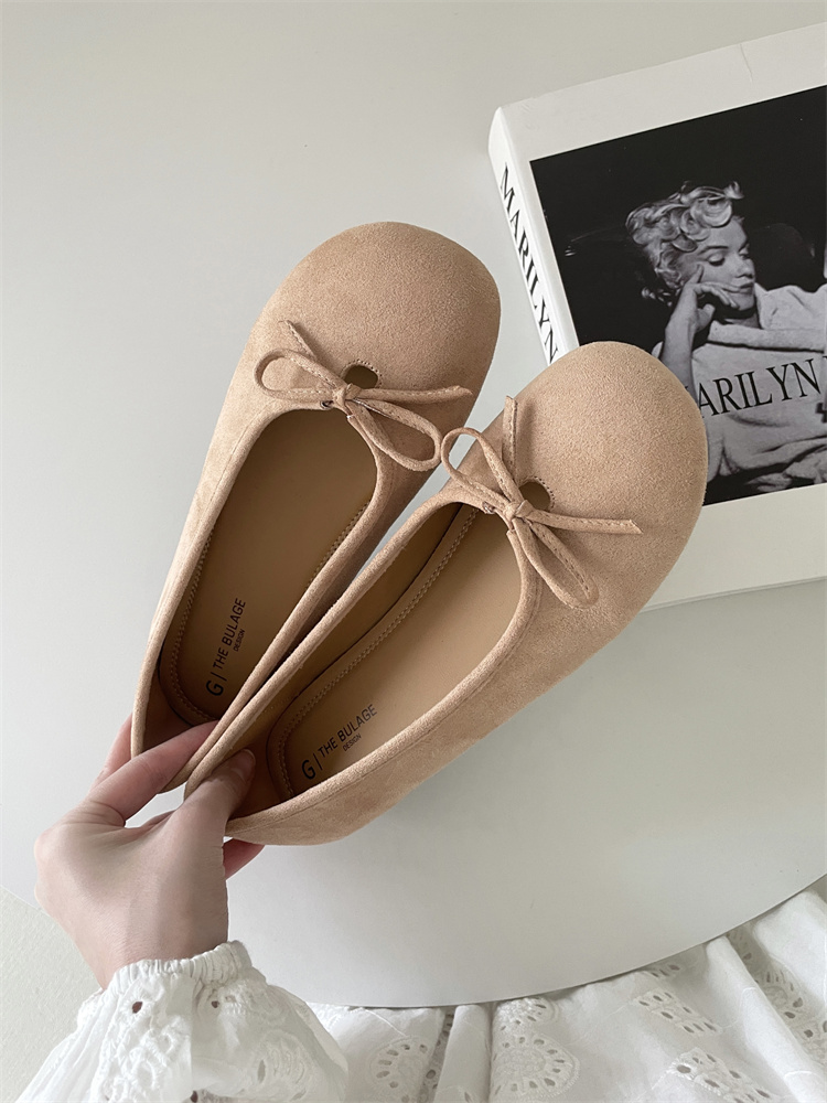 2025 New Korean Style Flat Velvet Round Toe Shallow Mouth Lazy One-Step Ballet Women's Shoes - Image 3