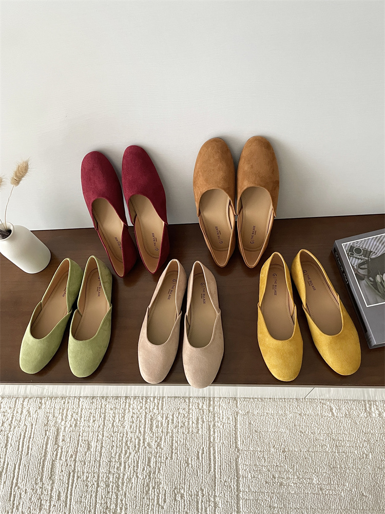 Soft Round Toe Shallow Mouth Suede Grandma Shoes Women Flat Low Heel Evening Breeze Slip-on Mary Jane Shoes