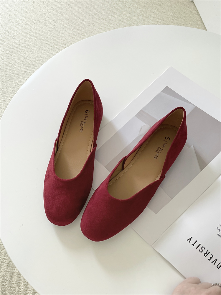 Soft Round Toe Shallow Mouth Suede Grandma Shoes Women Flat Low Heel Evening Breeze Slip-on Mary Jane Shoes - Image 4