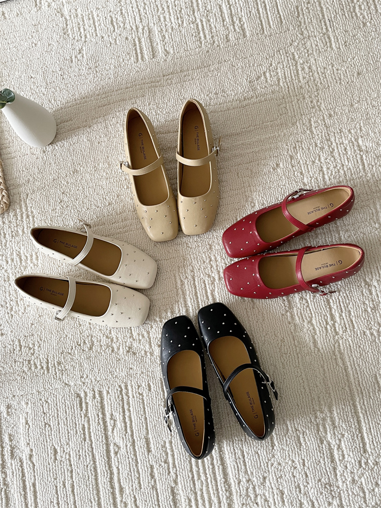 2025 Spring French Style Rivet Mary Jane Shoes Low Heel Comfortable Women's Flats