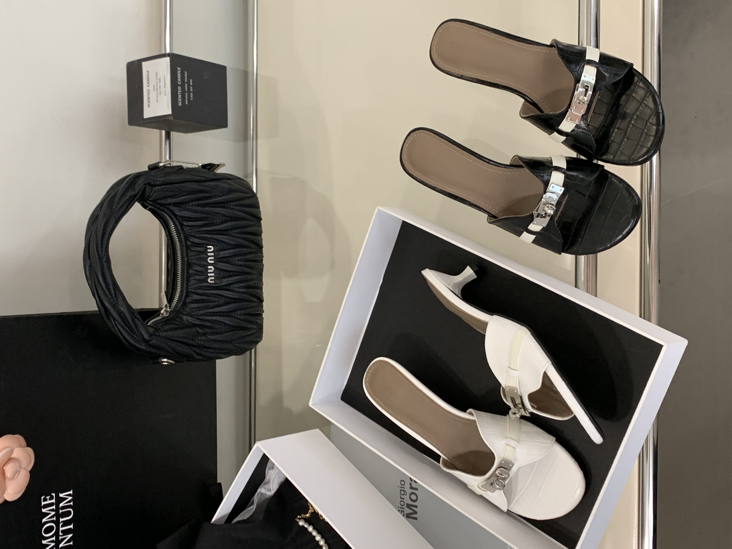 French Style Summer Slippers for Women Kitten Heel Open Toe Korean Niche Design One-Strap Lock Buckle White High-End Versatile