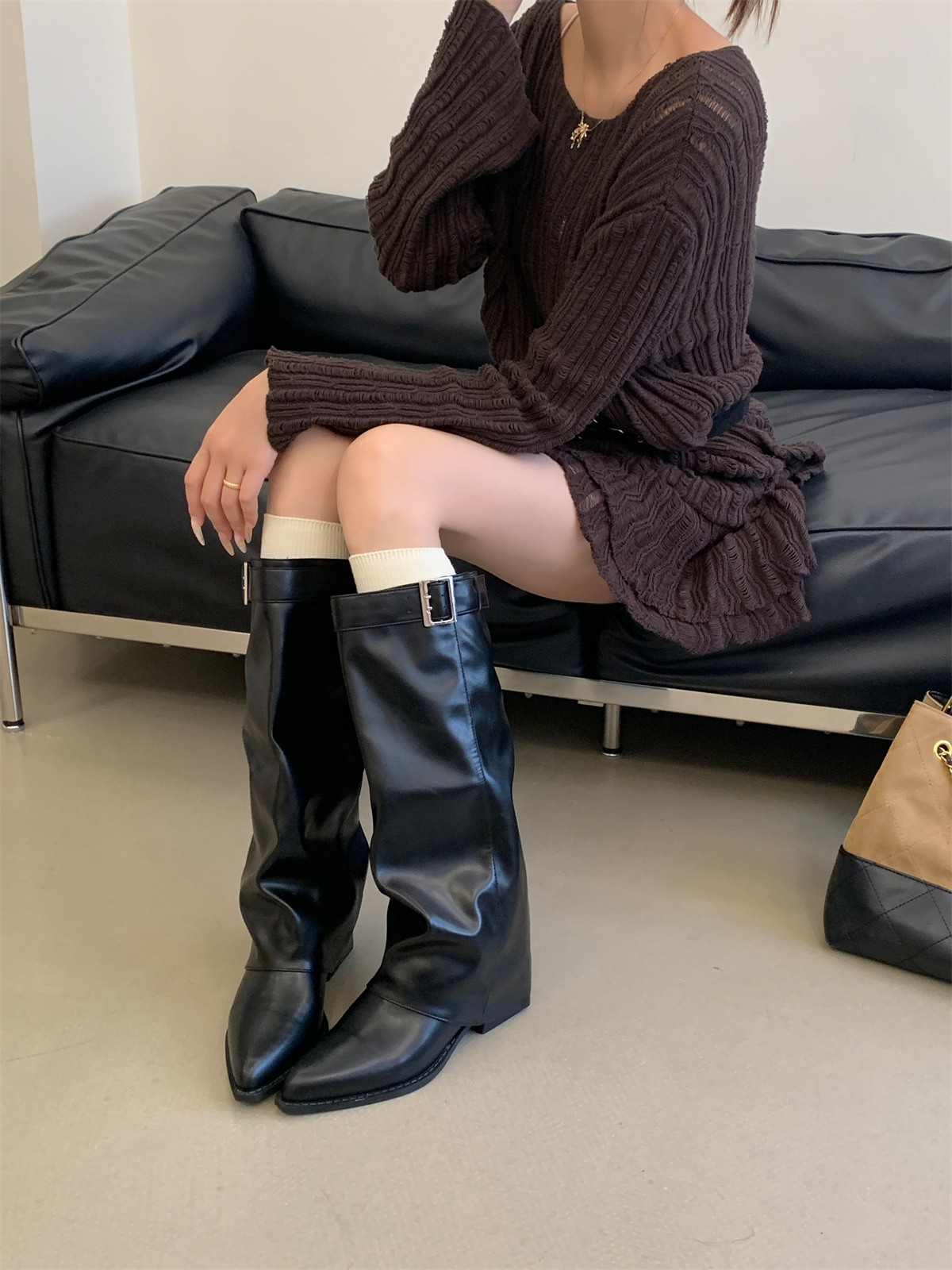 Autumn Maillard Pointed Toe Long Boots Over Knee Pleated Shaft Boots Slimming Fashion Women Stacked Boots - Image 4